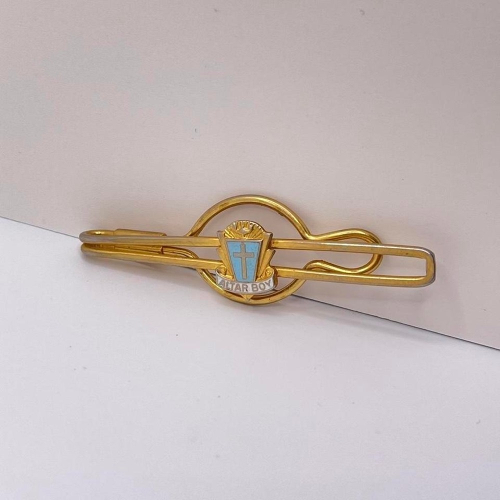 VTG 60s Oddity Tie Clip Altar Boy Gold Tone Cross Catholic Formal 1960s‎